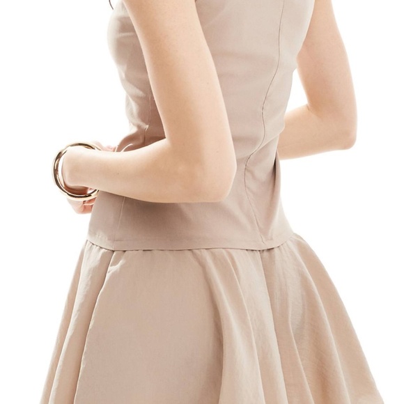 DRESS - Picture 3 of 4